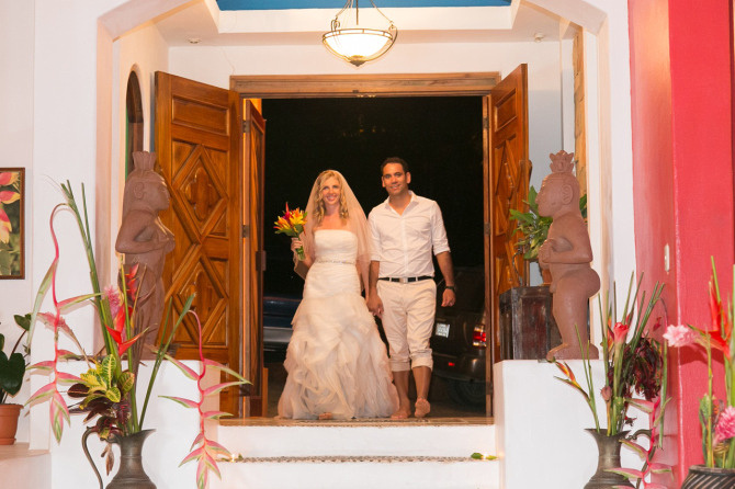 John Williamson - Wedding Photographer Playa Ventanas Costa Rica