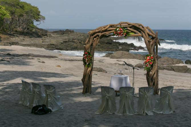 Wedding at Ylang Ylang Beach Resort - Wedding photography in Costa Rica by John Williamson