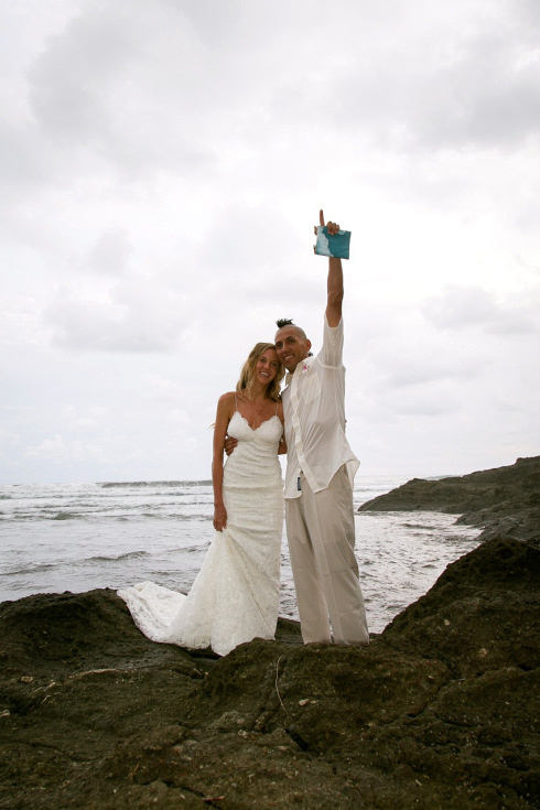 Beach Wedding in Dominical Costa Rica - Photography by John Williamson